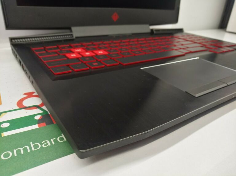 LAPTOP HP OMEN 15-CE008NW I5/8GB/1TB