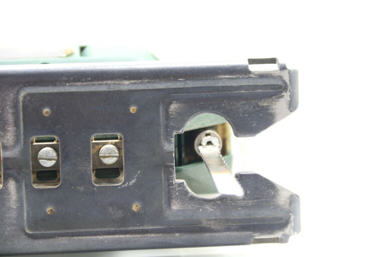 wyrzynarka-bosch-pst-52a-mocowanie-brzeszczotu-chwyt-uniwersalny