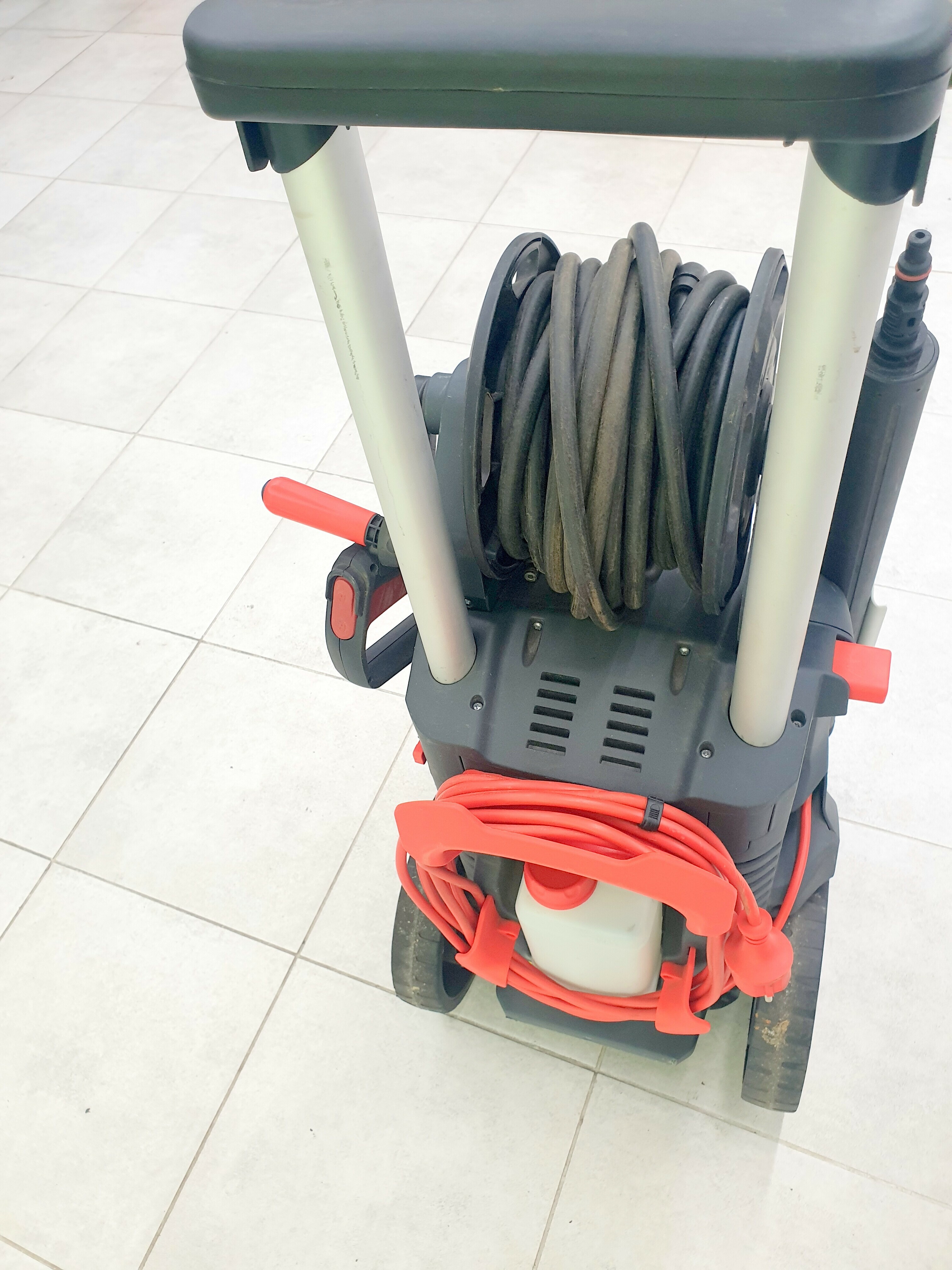 myjka-cisnieniowa-sterwins-150-maksymalna-moc-2800