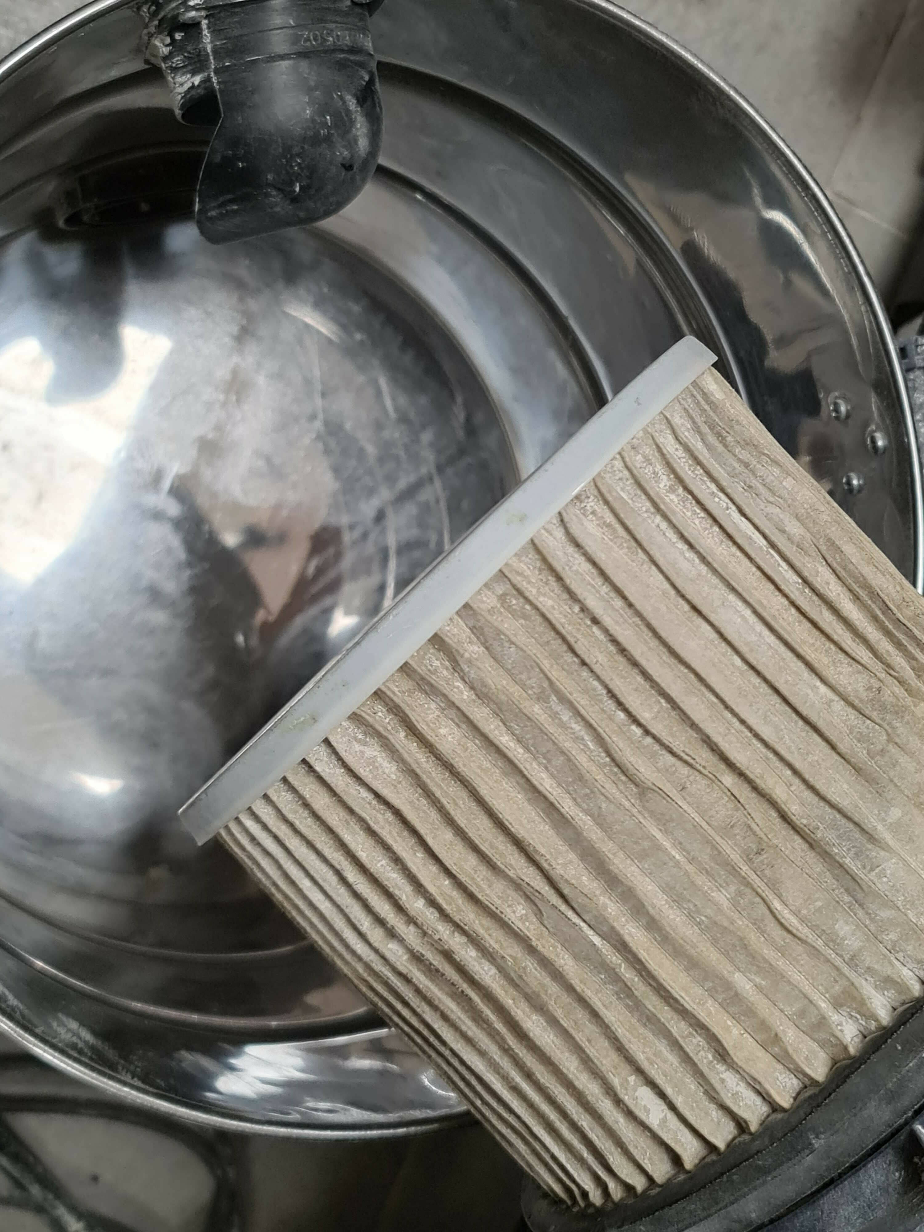 odkurzacz-macallister-mac1400-30l-stan-uzywany