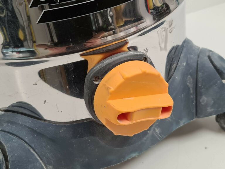 odkurzacz-macallister-mac1400-30l-pojemnosc-zbiornika-30