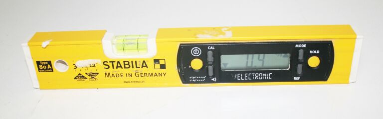 POZIOMICA ELEKTRONICZNA STABILA 80A 30 CM