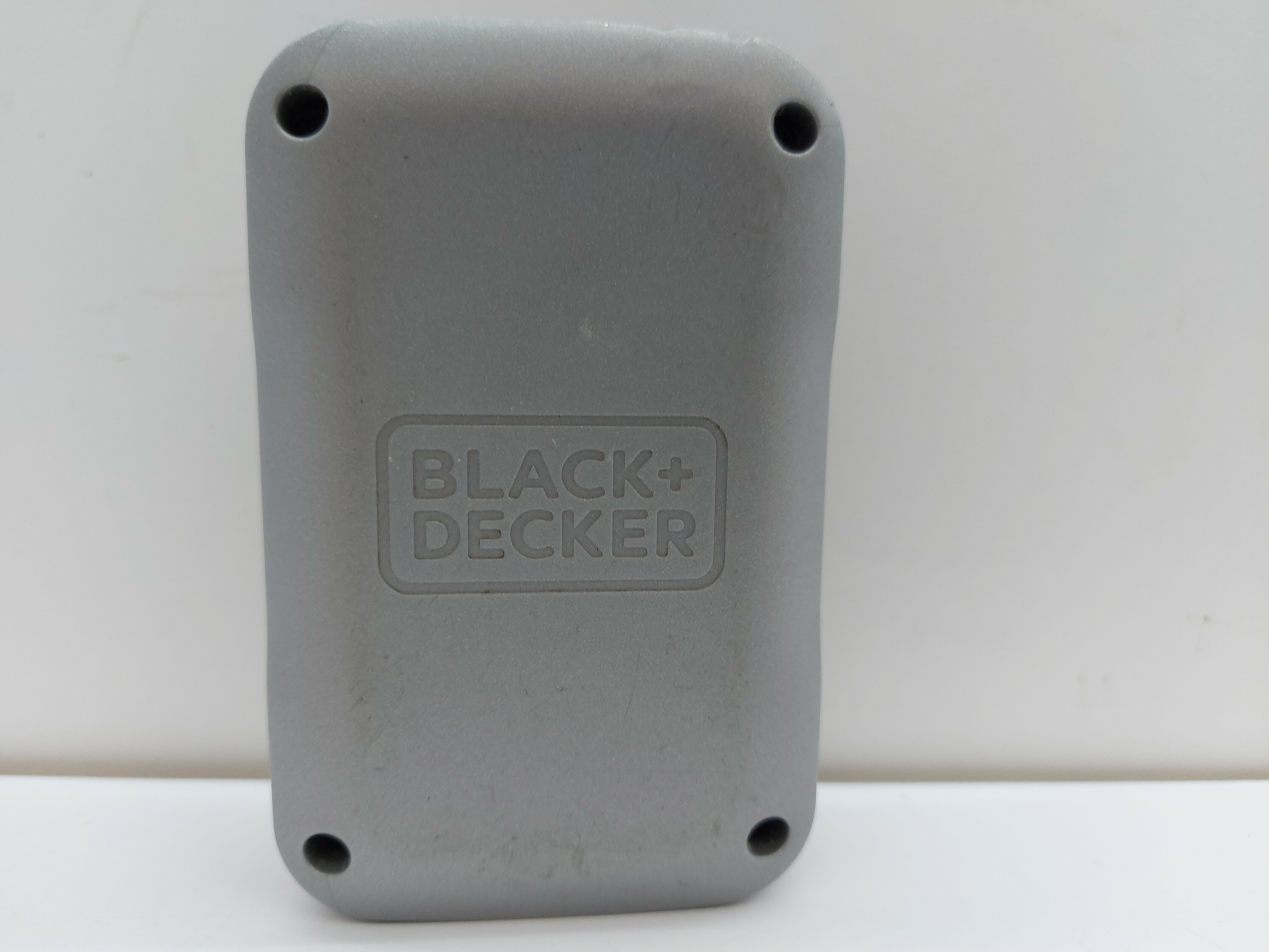 powerbank-akumulator-black-decker-1-maja-33-kowary