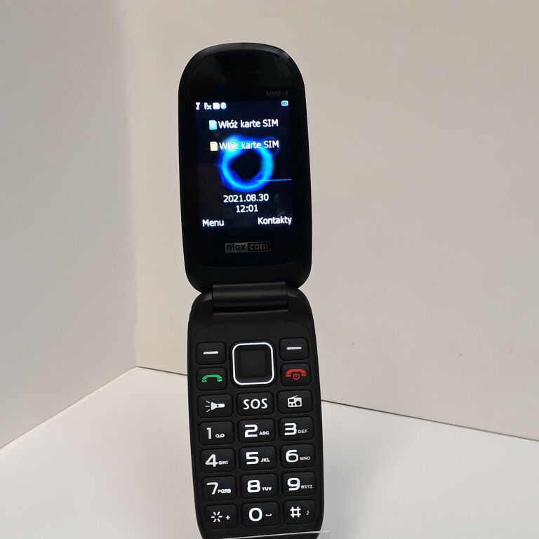 TELEFON MAXCOM MM818