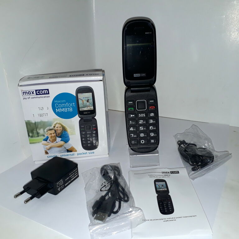 TELEFON MAXCOM MM818