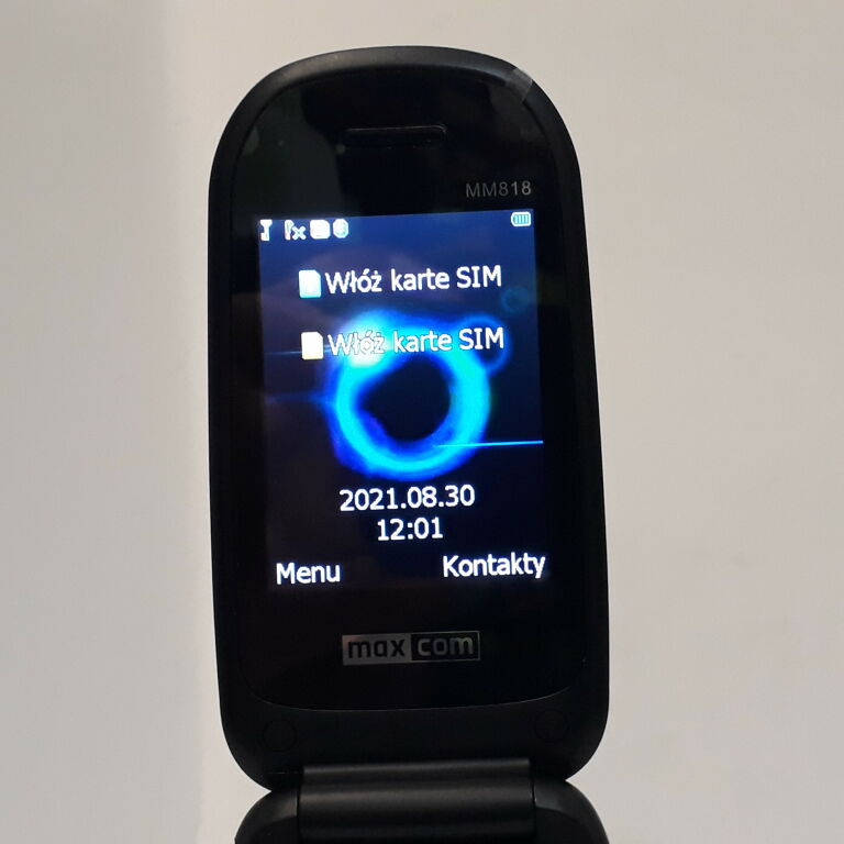 TELEFON MAXCOM MM818