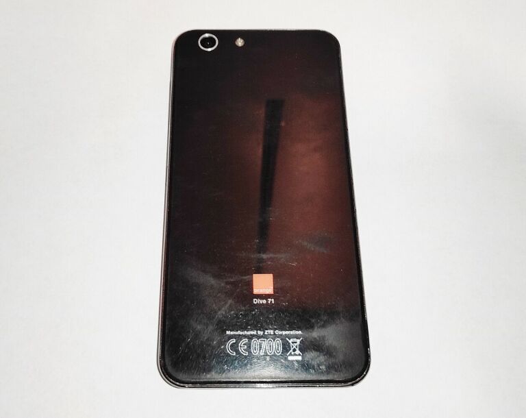 TELEFON ORANGE DIVE 71