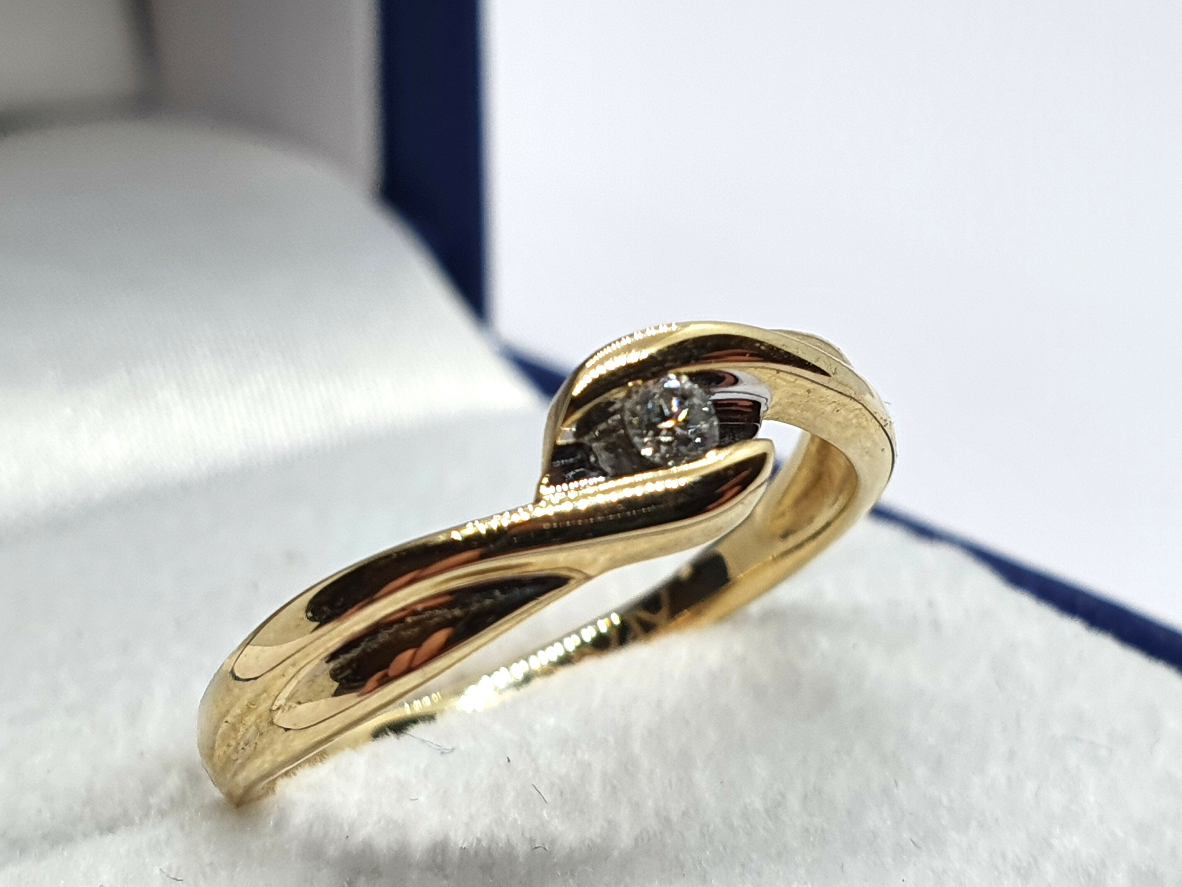 zloty-pierscionek-z-brylanetm-006ct-apart-pr585-rozmiarsrednica-wew-mm-111600