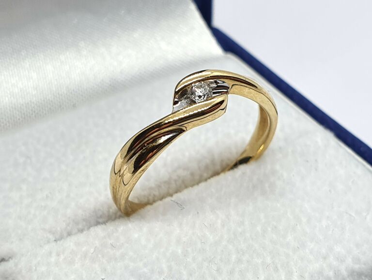 zloty-pierscionek-z-brylanetm-006ct-apart-pr585-rodzaj-wyrob-jubilerski