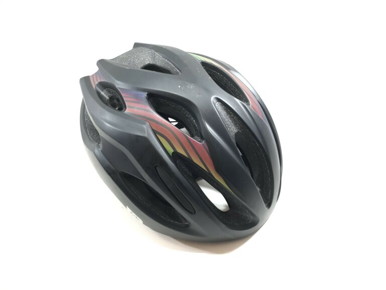KASK GIANT LIV REV COMP CZARNY Z WZOREM