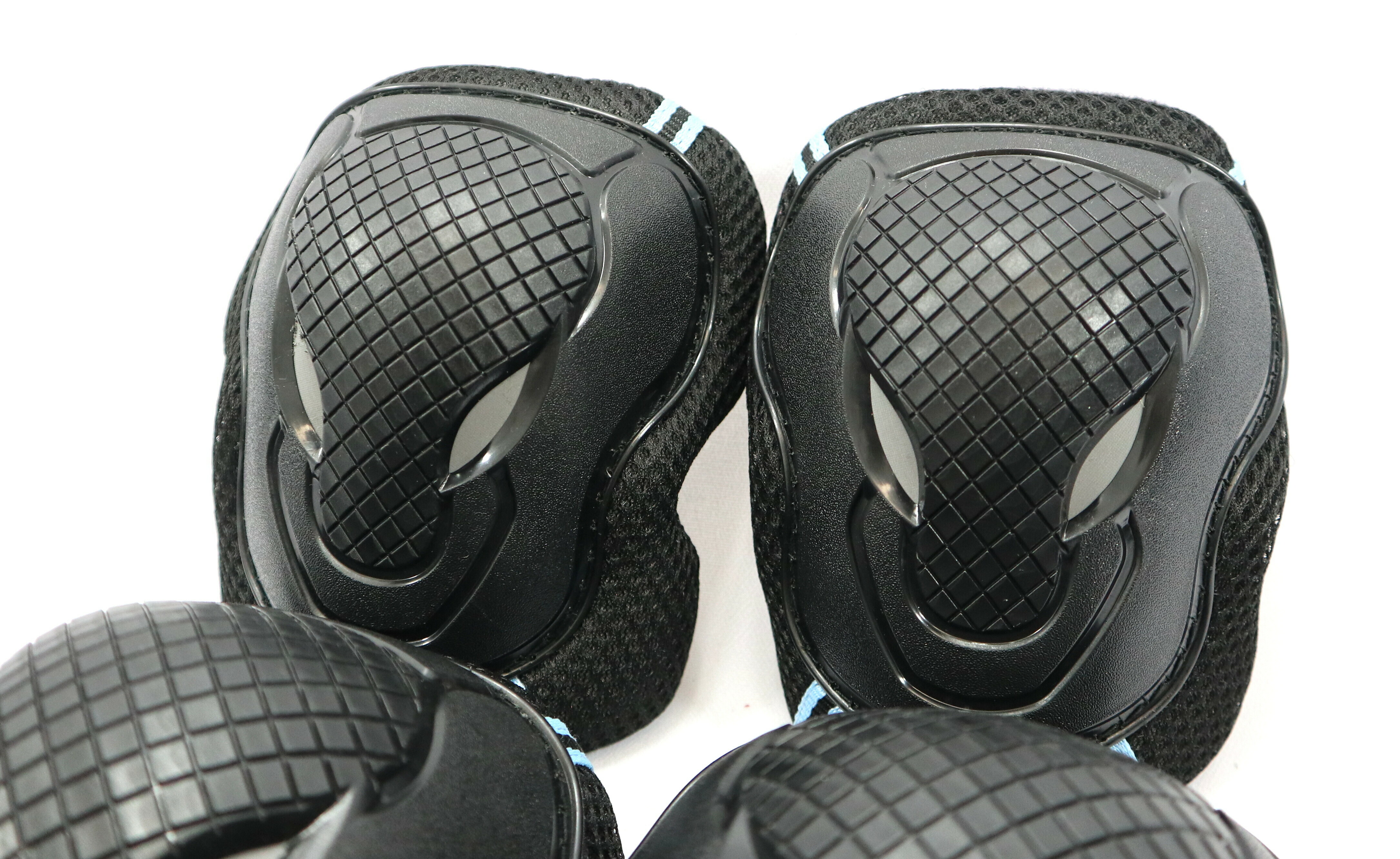 zestaw-nakolannikow-ochraniaczy-fakeface-kolor-czarny