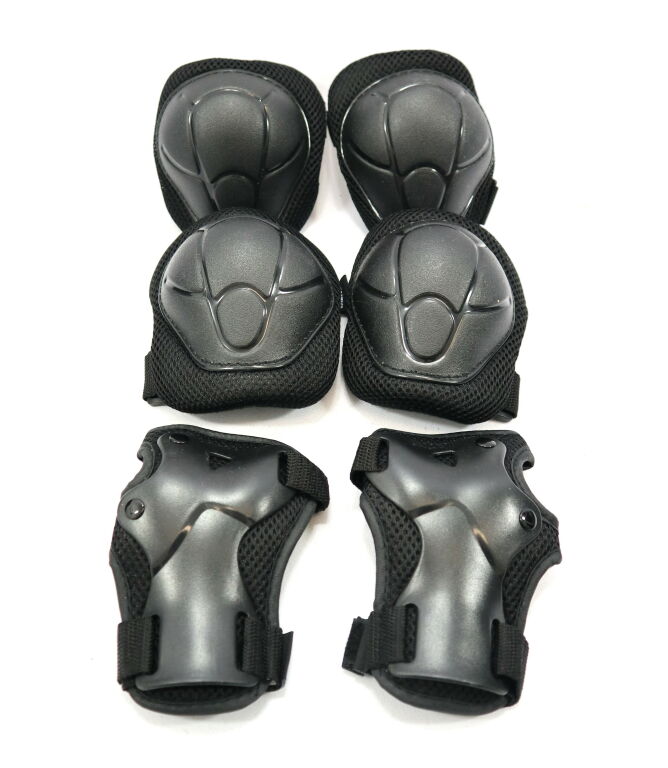 sprzet-ochronny-crzko-nakolanniki-i-ochraniacze-model-crzko1