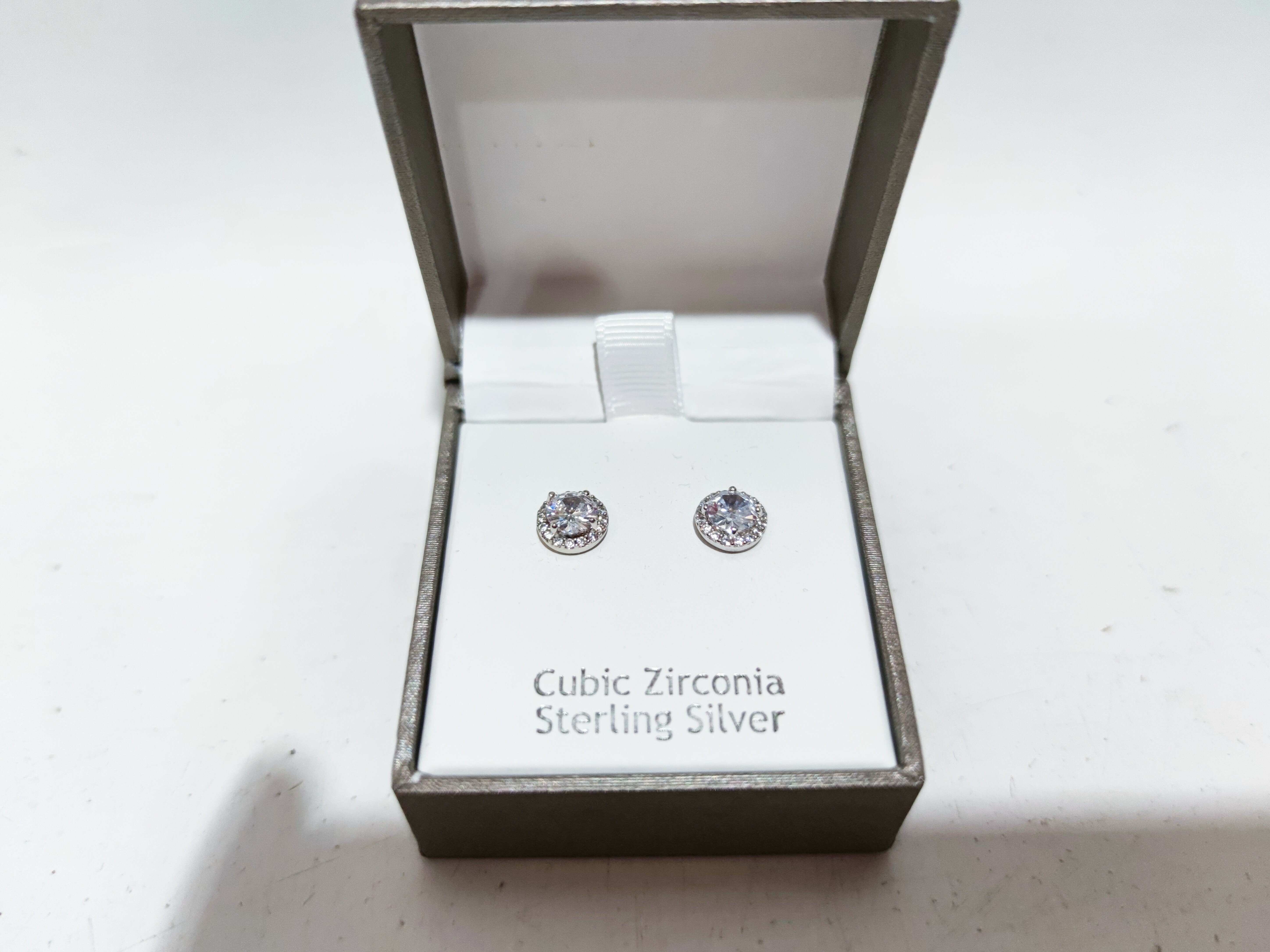 srebrne-kolczyki-rachel-ashwell-rodzaj-wyrob-jubilerski