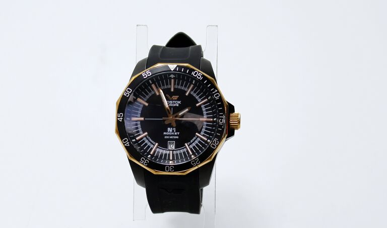 ZEGAREK VOSTOK EUROPE N1 ROCKET