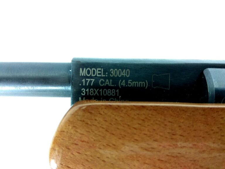 WIATRÓWKA CROSMAN SUMMIT MODEL 30040 4,5MM LUNETA