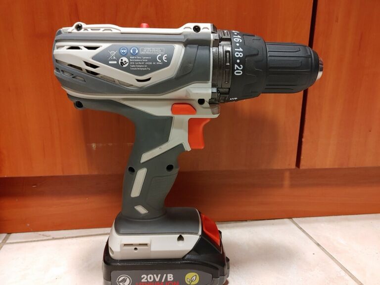 WIERTARKO WKRĘTARKA AKUMULATOROWA JD631020A 20V