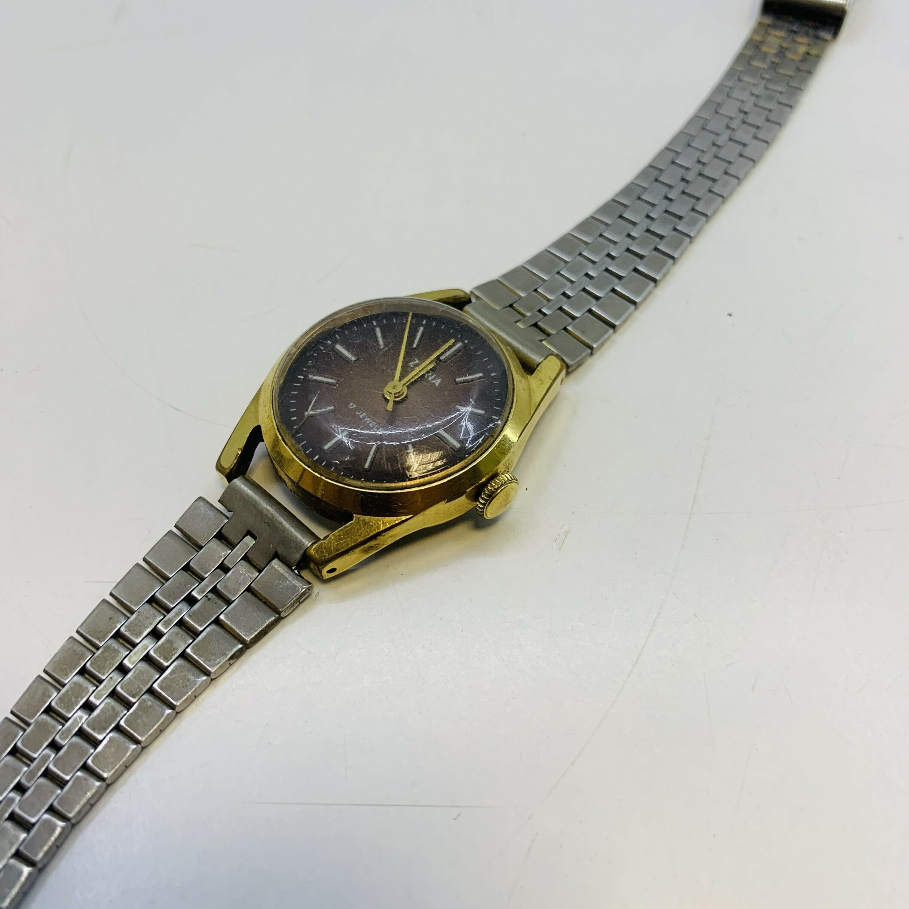 zegarek-damski-zara-wodoszczelnosc-brak