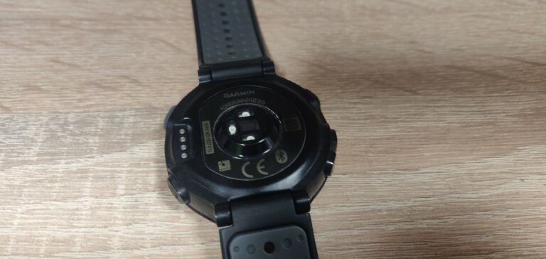 garmin-forerunner-235-pudelko-ladowarka-zobacz-stan-uzywany