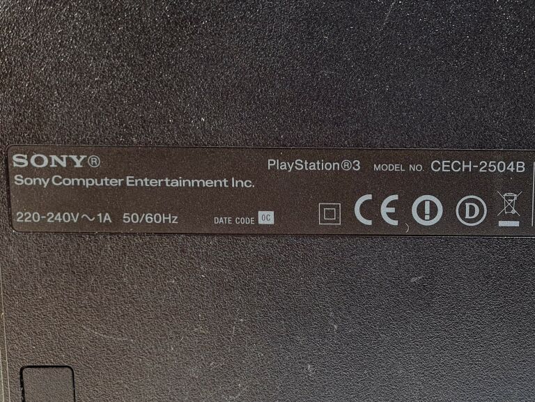 SONY PLAYSTATION 3 SLIM 320GB ZESTAW