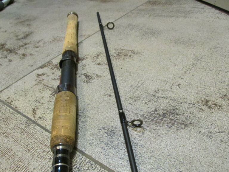 wedka-mikado-almaz-sensi-spin-240-pokrowiec-stan-uzywany