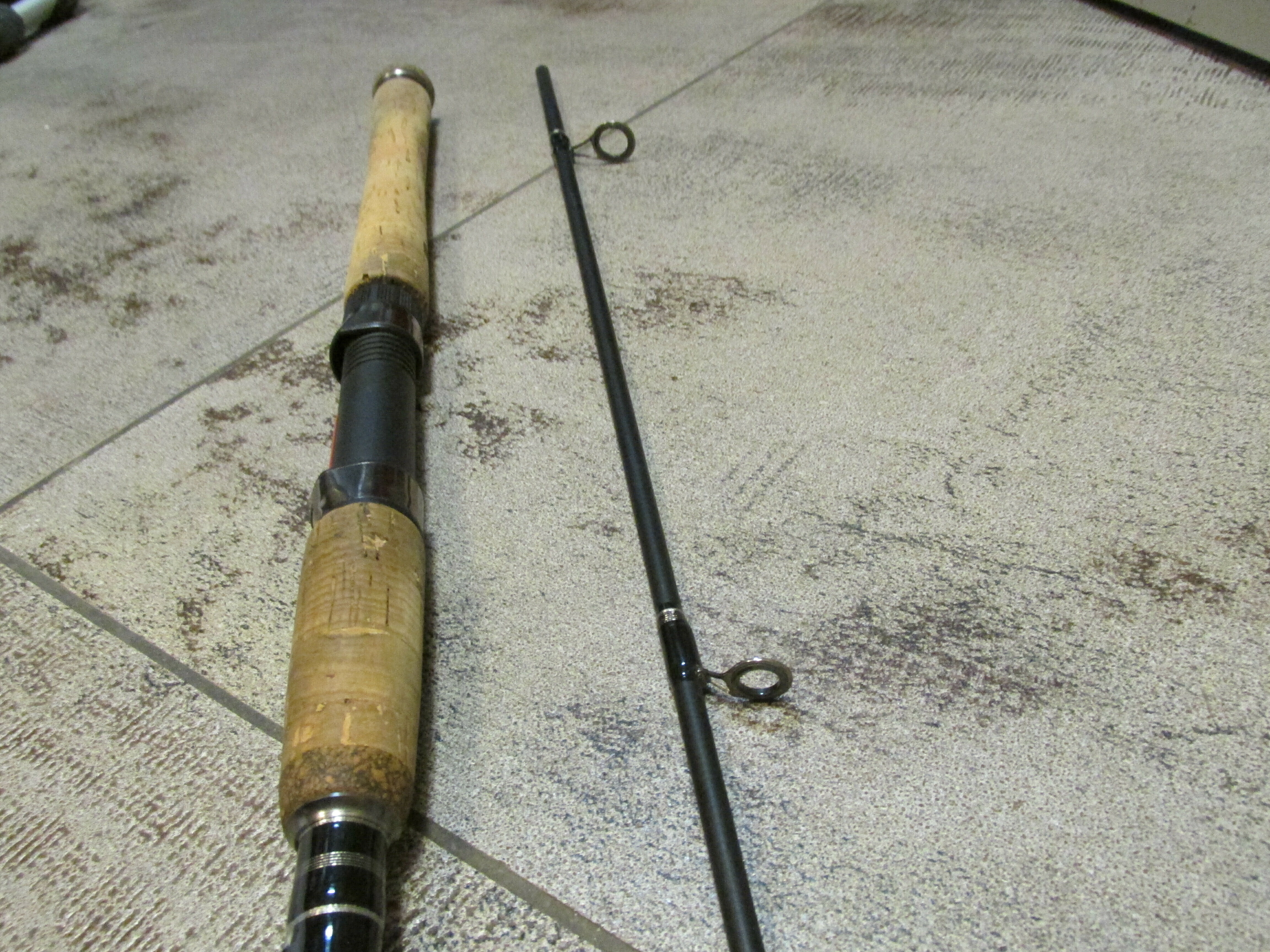 wedka-mikado-almaz-sensi-spin-240-pokrowiec-stan-uzywany