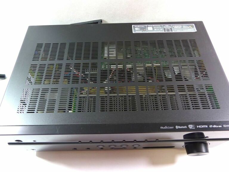 YAMAHA RX-V483 KOMPLET