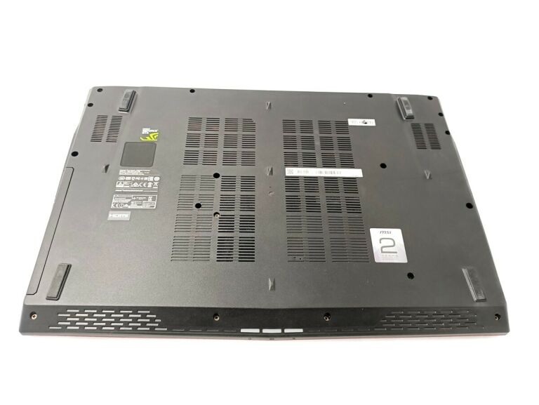 LAPTOP MSI GP72 I7-7700 8 GB RAM 1 TB HDD GTX 960