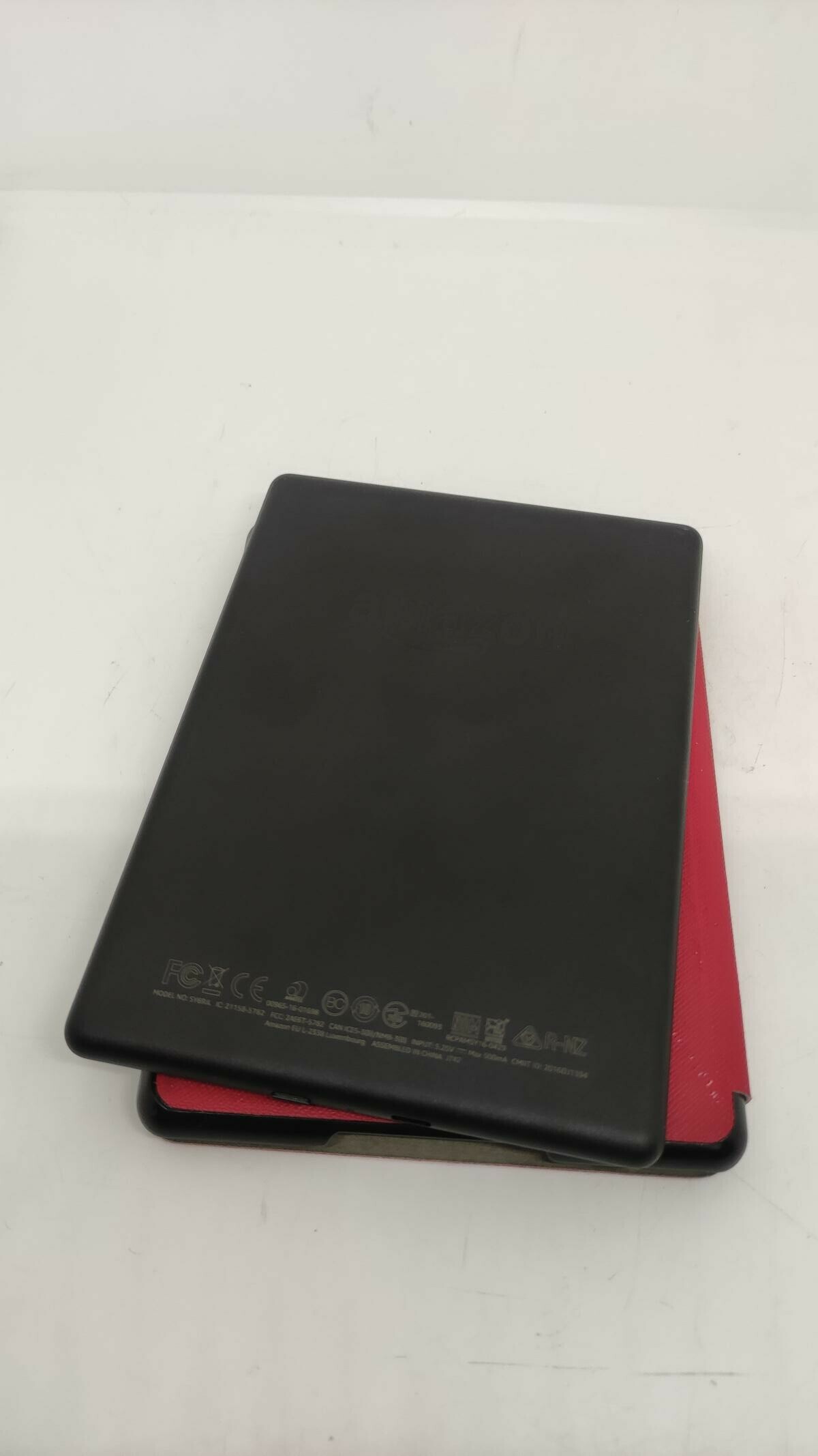 czytnik-e-book-amazon-kindle-sy69jl-model-kindle-8