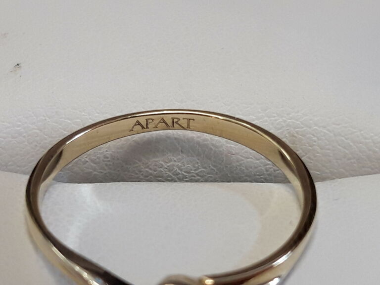 zloty-pierscionek-z-diamentem-pr585-r14-apart-material-zloto