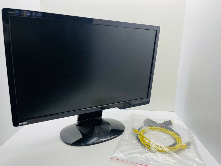 MONITOR BENQ ET-0026-8 22" + KABLE