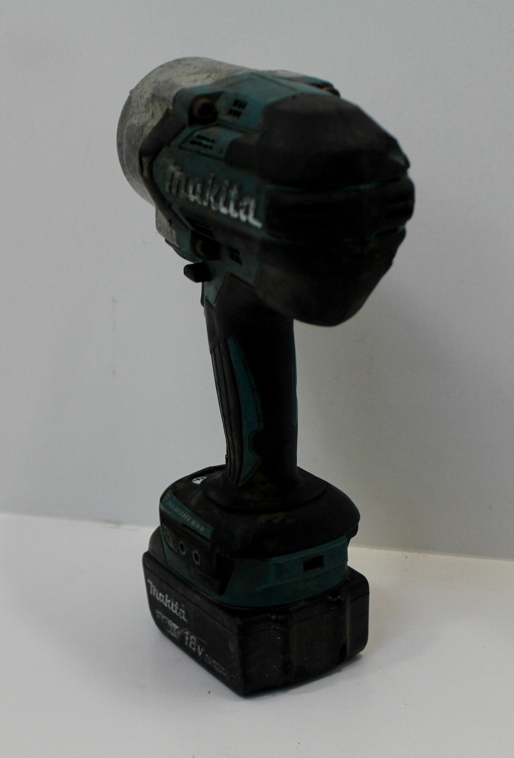 klucz-udarowy-makita-dtw-1002-kod-producenta-1002