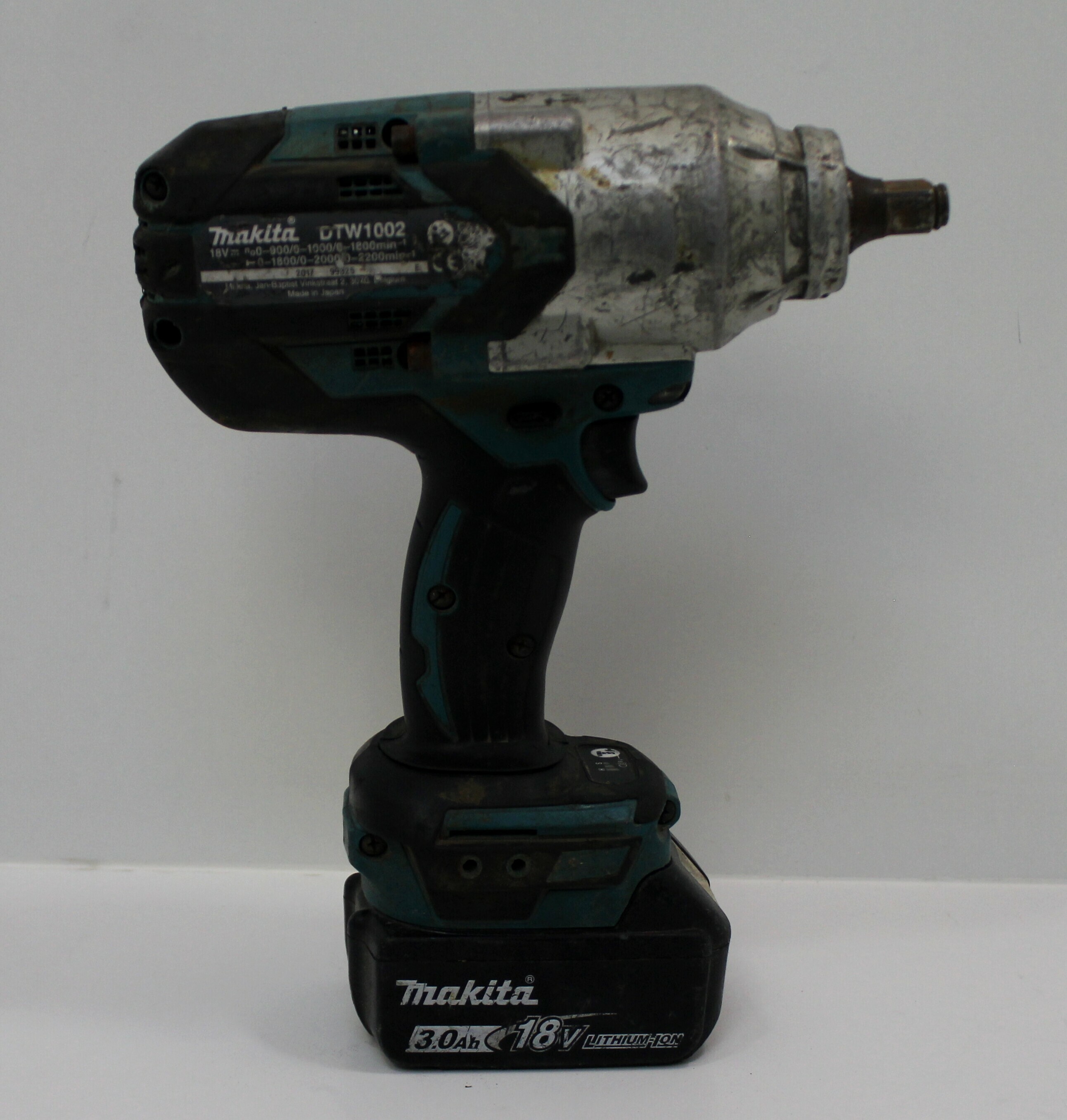 klucz-udarowy-makita-dtw-1002-rodzaj-klucz-udarowy