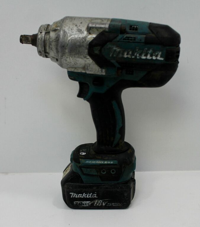 klucz-udarowy-makita-dtw-1002-maksymalna-srednica-srub-m30