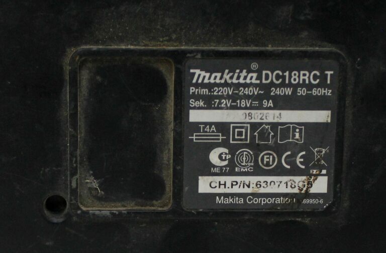 KLUCZ UDAROWY MAKITA DTW 1002