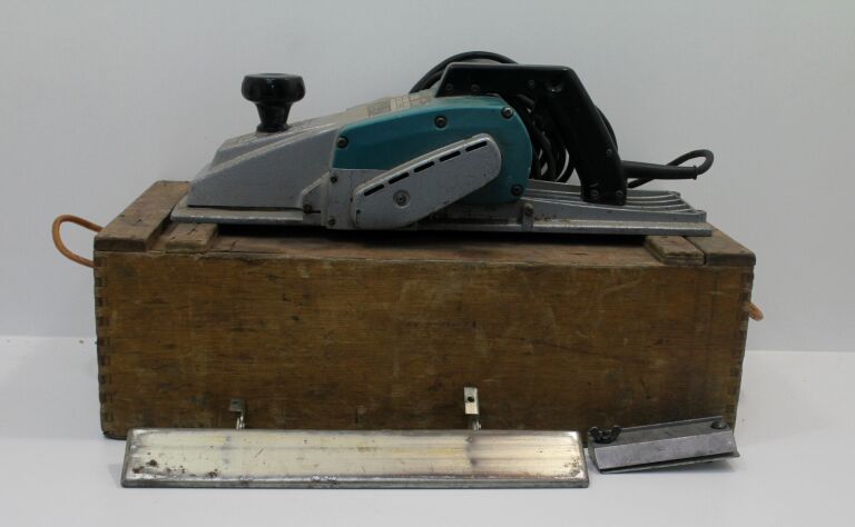 STRUG CIESIELSKI DO DREWNA MAKITA 1806B