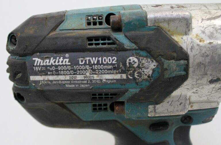 KLUCZ UDAROWY MAKITA DTW 1002