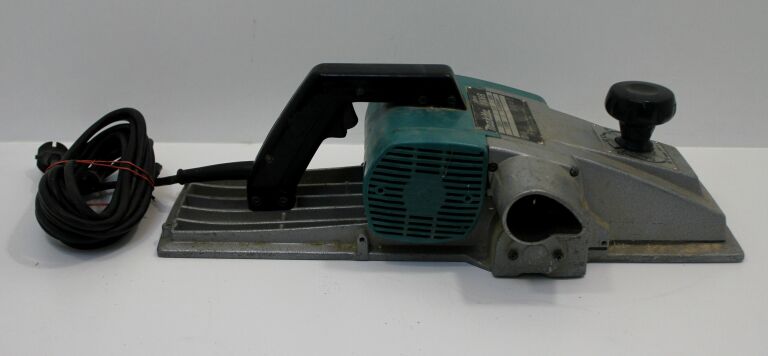 STRUG CIESIELSKI DO DREWNA MAKITA 1806B