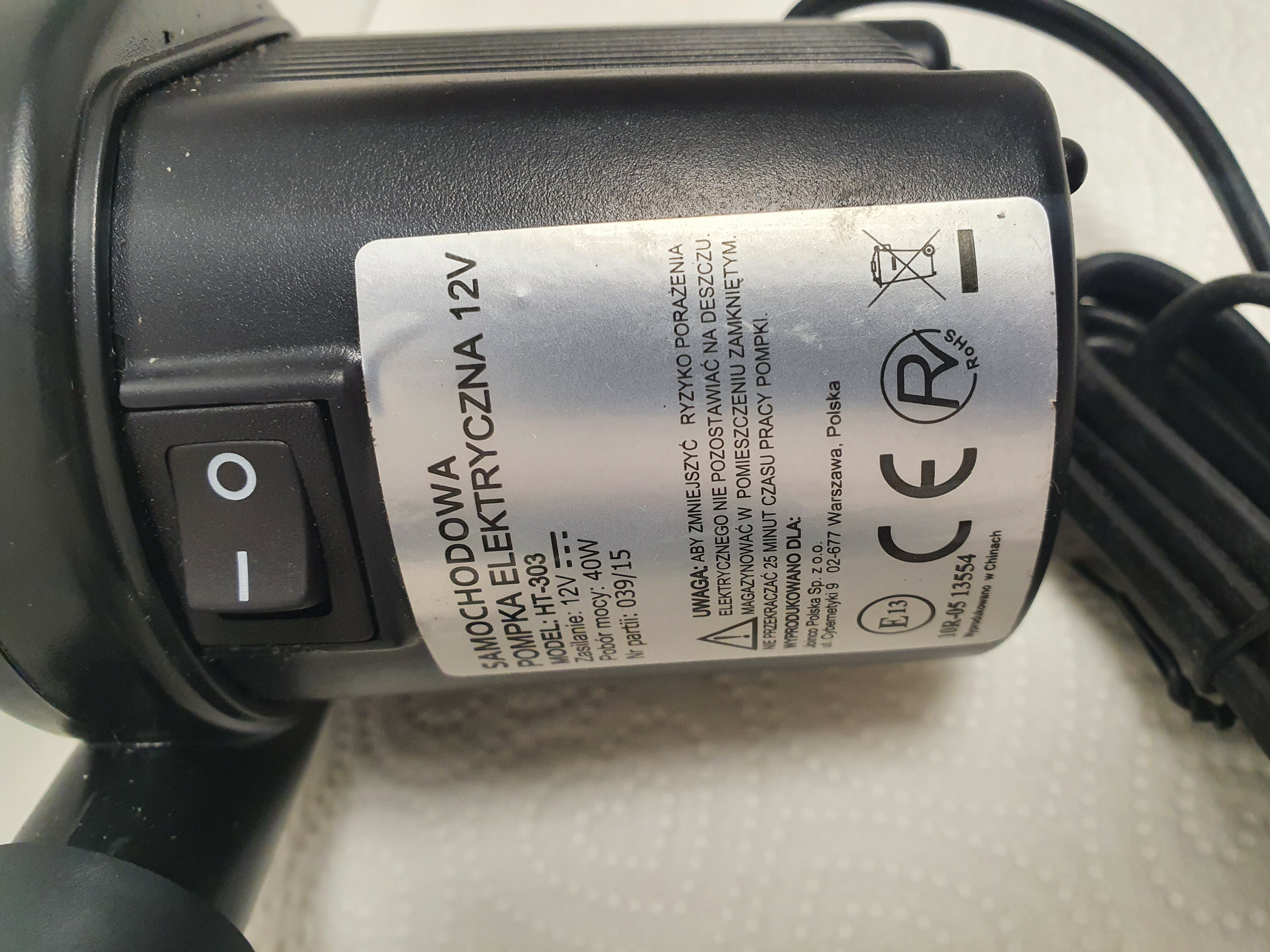 elektryczna-pompka-materaca-pontonu-basen-230v-12v-stan-uzywany