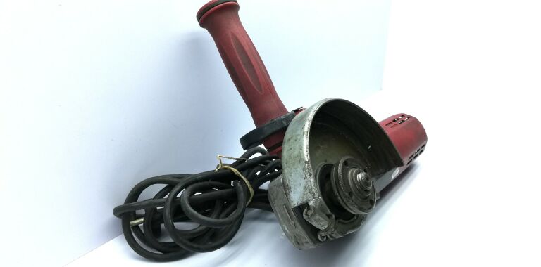 flex-l1710-fra-szlifierka-katowa-1400w-rodzaj-zasilania-sieciowa