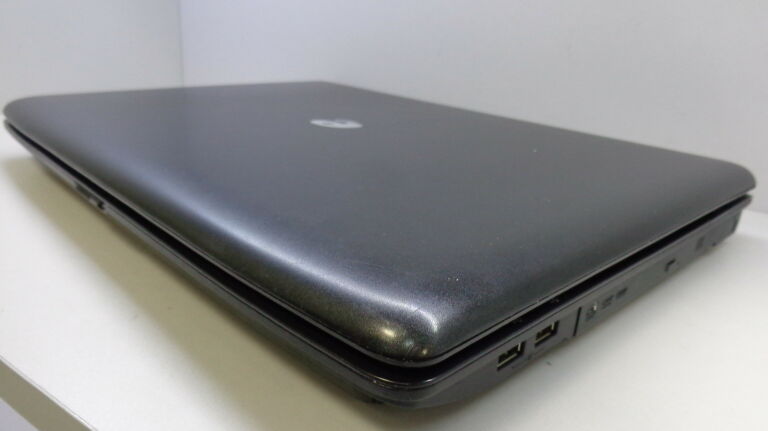 LAPTOP EMACHINES G520 WIN7 3GB OPIS