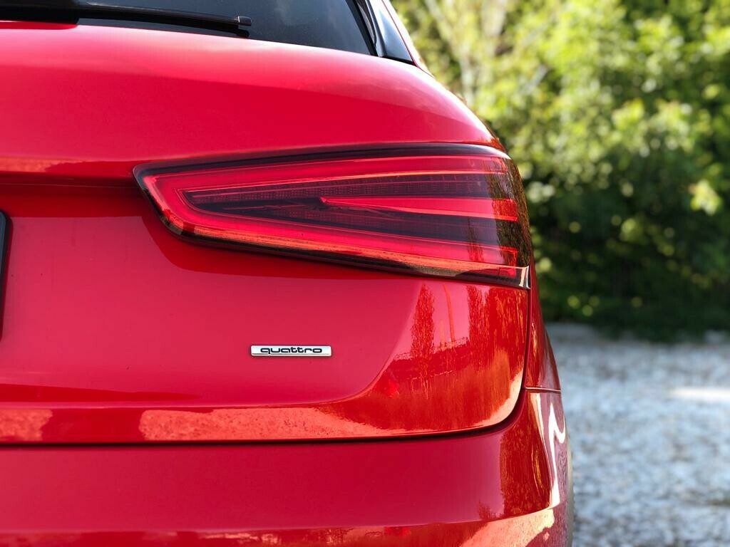 jak-nowy-audi-q3-piekny-czerwony-ekskluzywny-4x4-stan-uzywany