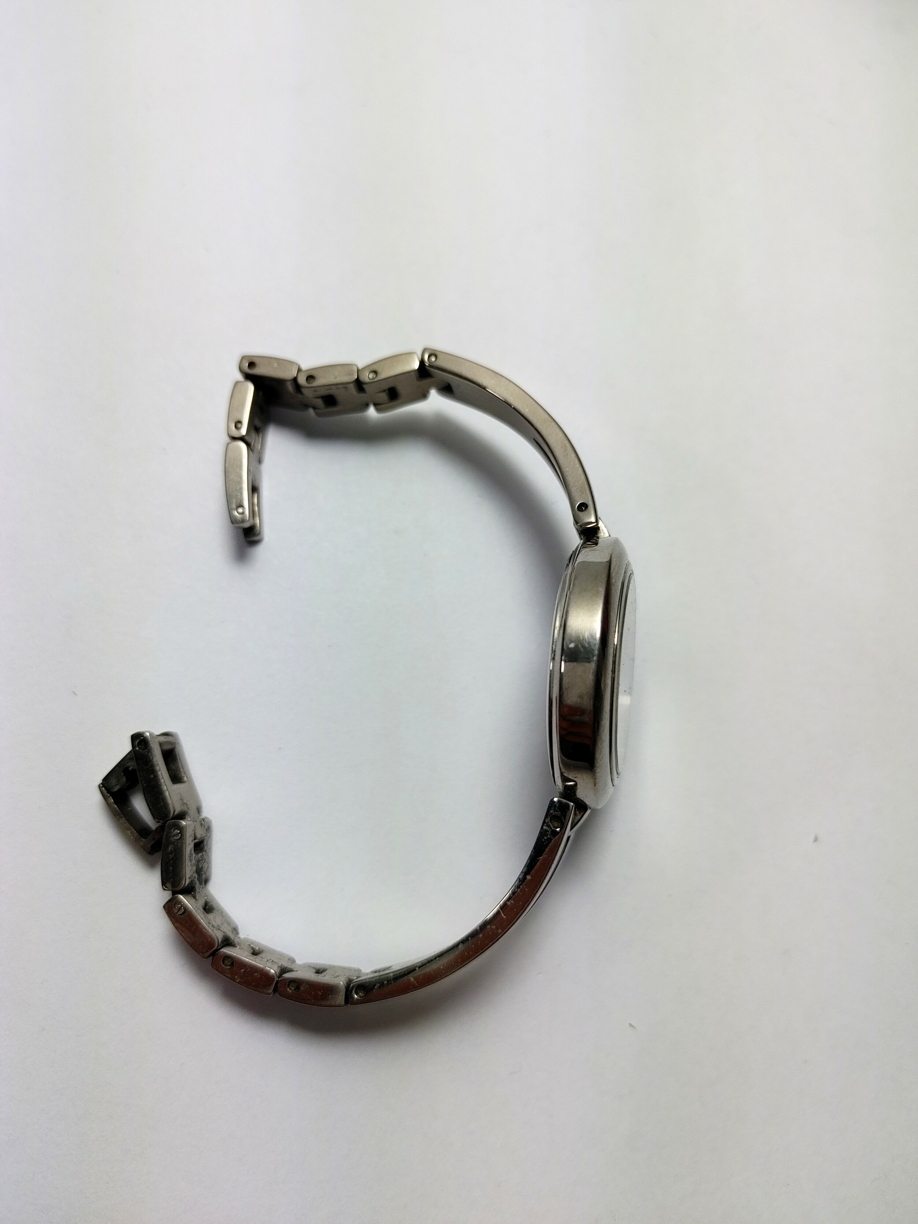 zegarek-damski-bergstern-mechanizm-kwarcowy