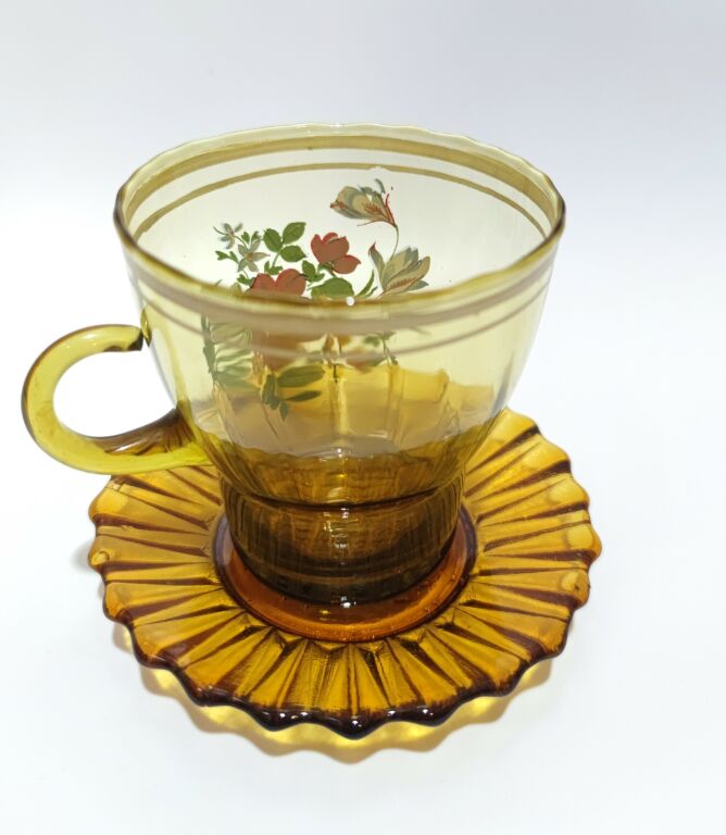 zestaw-kawowy-szklany-w-kwiaty-stan-nie-wymaga-renowacji