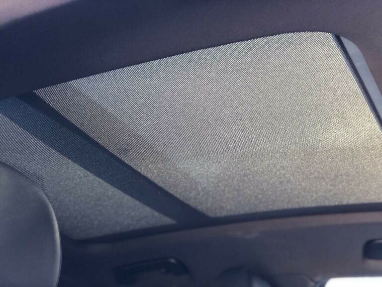 jak-nowy-audi-q3-piekny-czerwony-ekskluzywny-4x4-liczba-miejsc-5