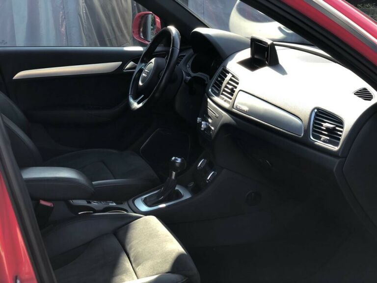 jak-nowy-audi-q3-piekny-czerwony-ekskluzywny-4x4-rodzaj-paliwa-diesel