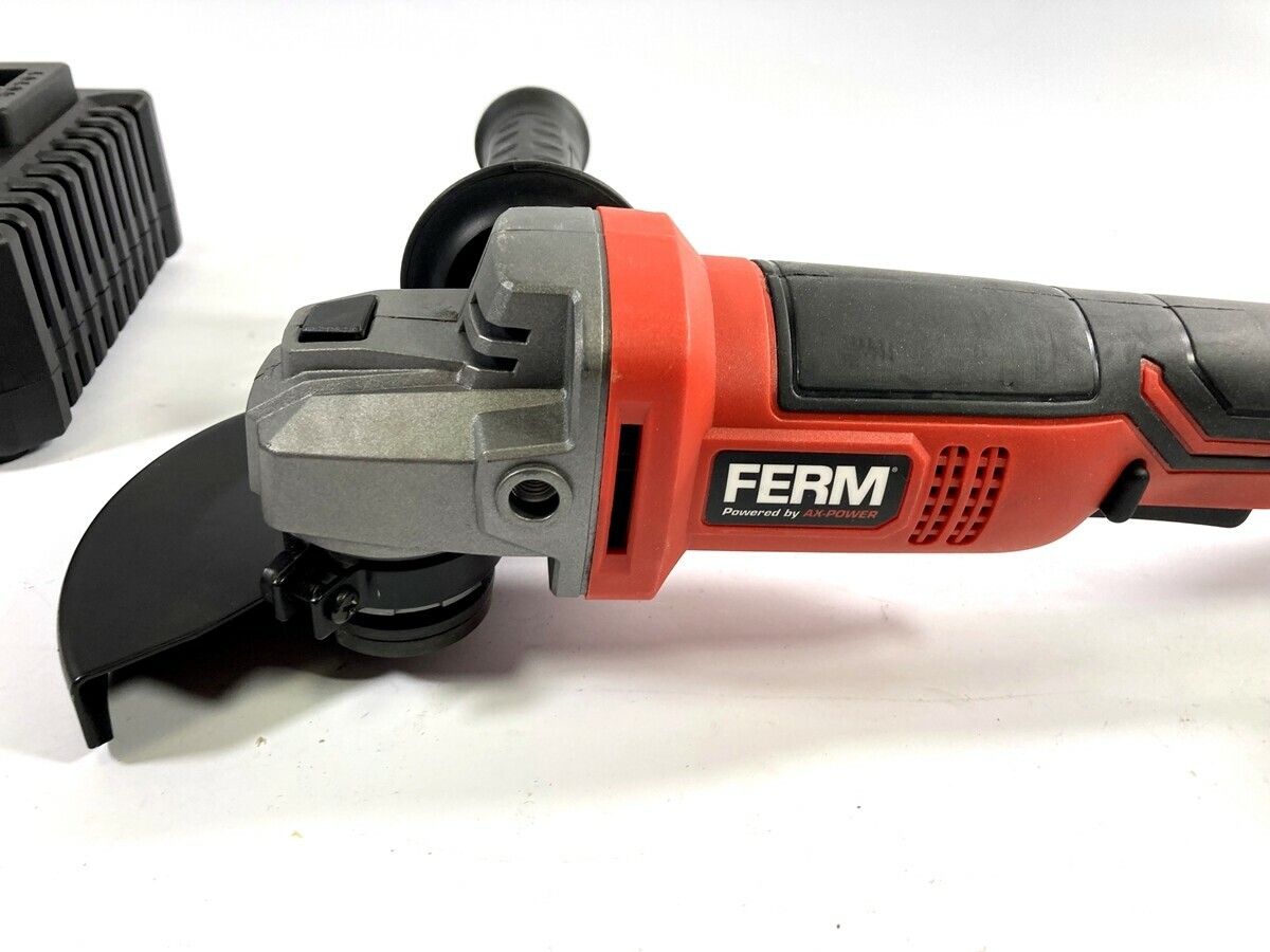 szlifierka-akumulatorowa-ferm-agm1126-20v-125mm-kod-producenta-agm1126