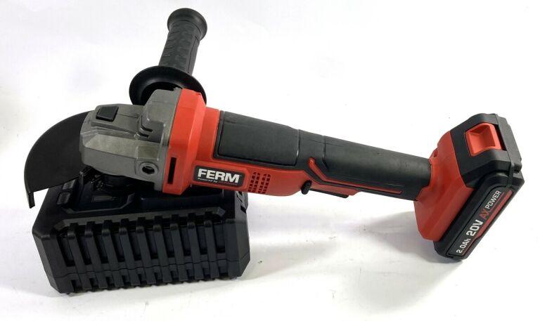 SZLIFIERKA AKUMULATOROWA FERM AGM1126 20V-125MM