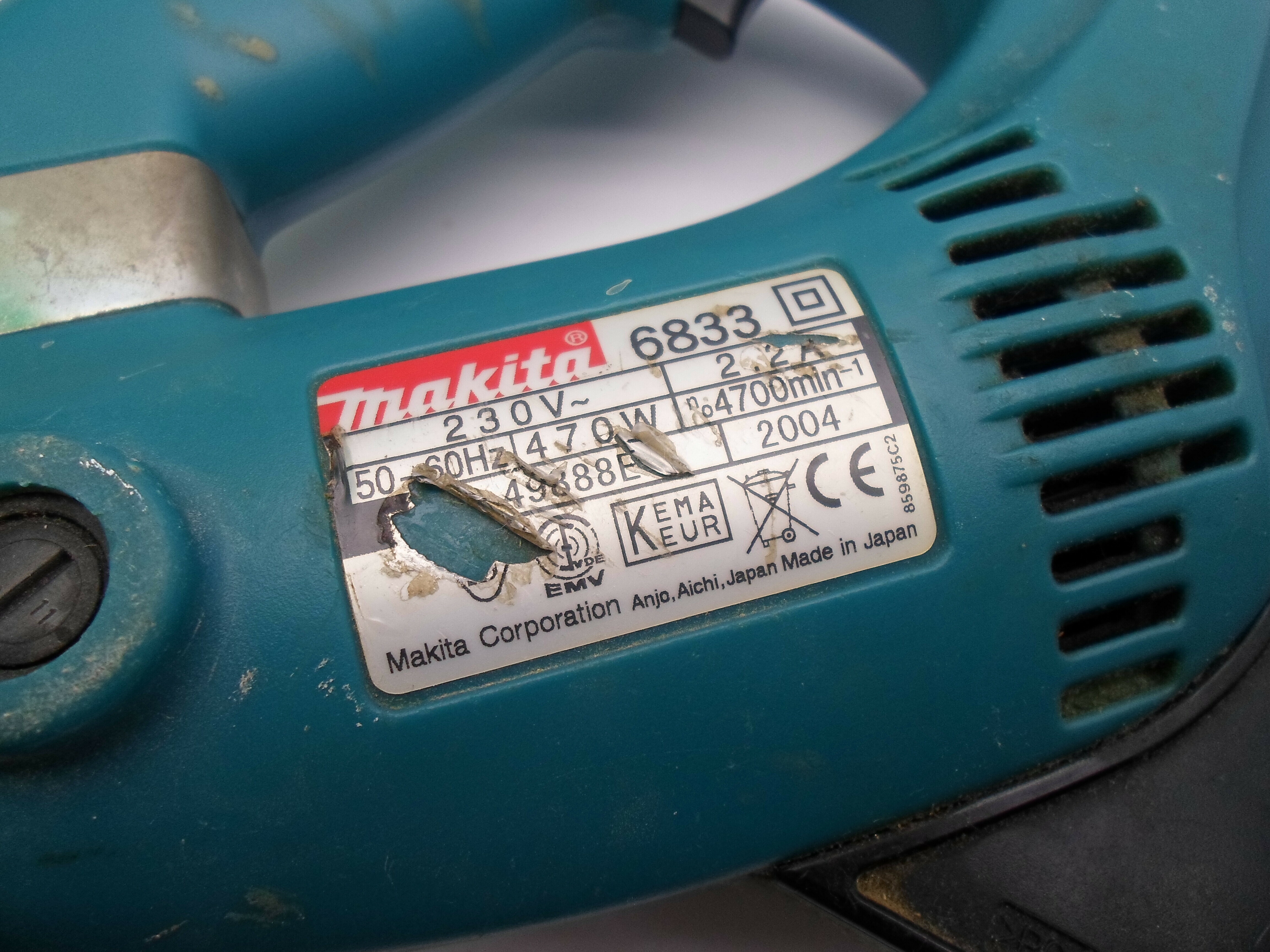 wkretarka-tasmowa-makita-6833-napiecie-v-inna