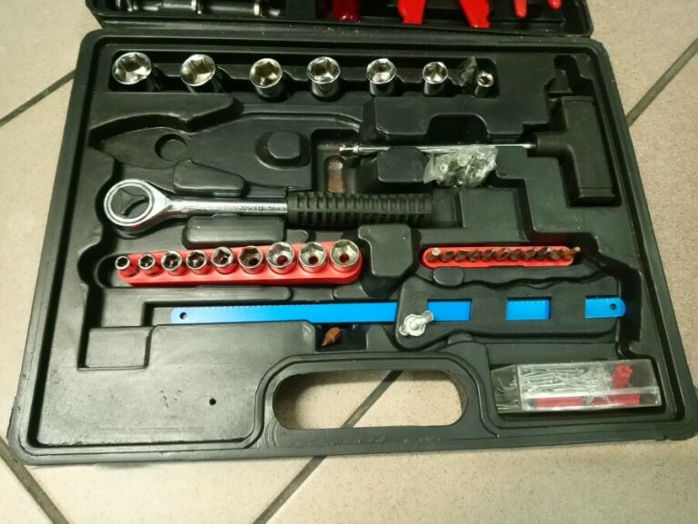 zestaw-kluczy-stan-uzywany