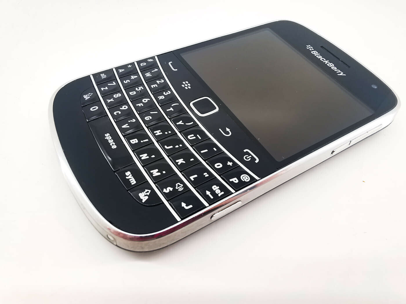 telefon-blackberry-bold-9900-stan-uzywany